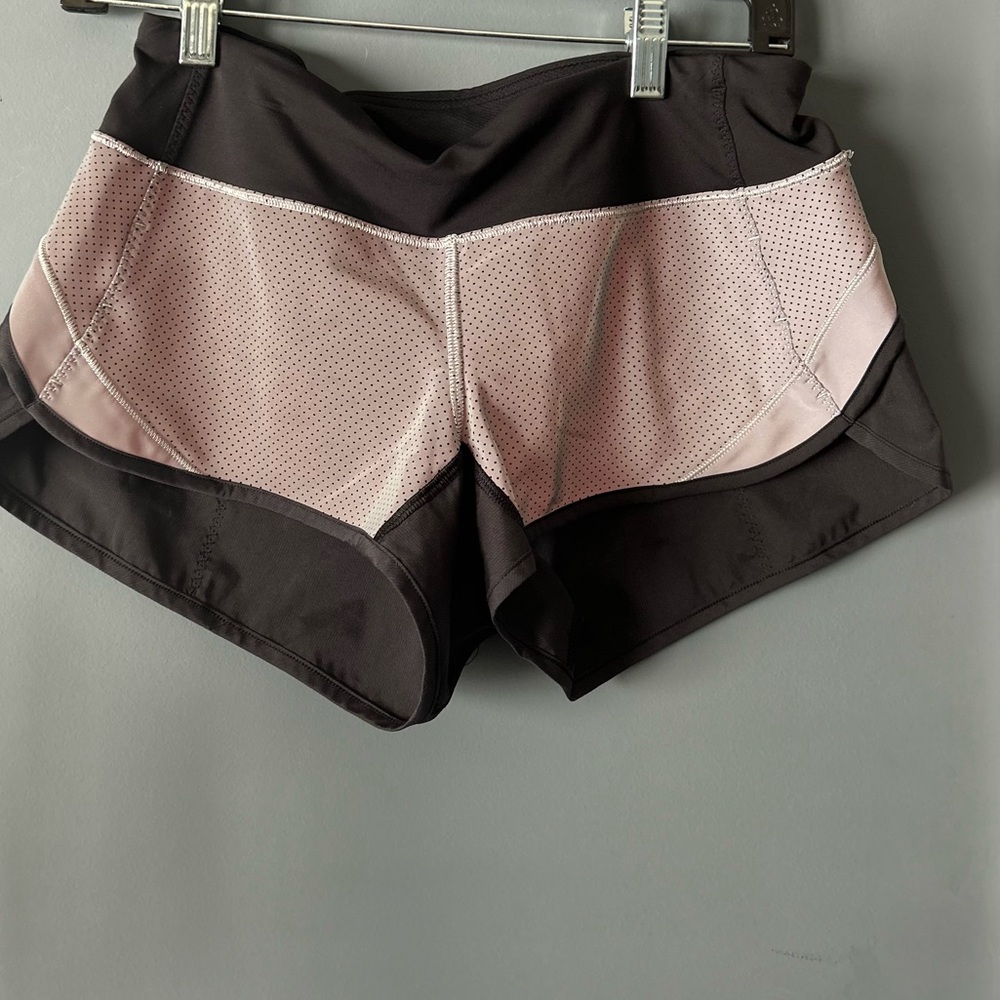 - LULU LEMON BLACK AND GRAY SHORTS SIZE S
